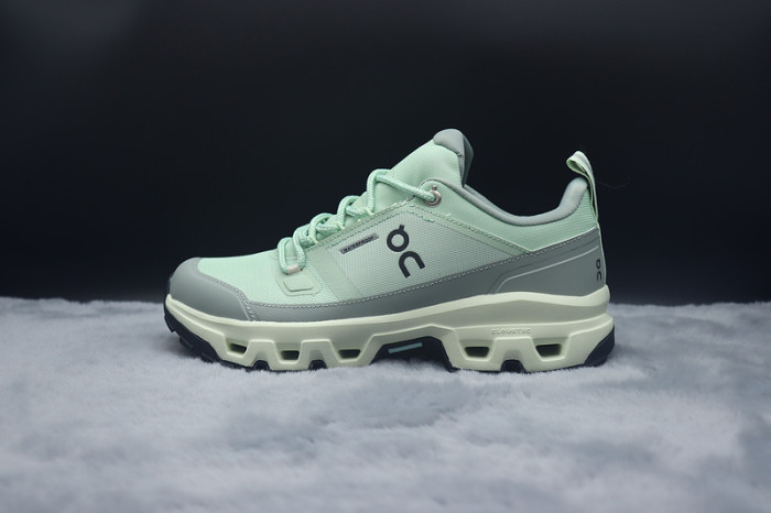 New all-weather lightweight comfortable cushioned casual sports shoes Hiking shoes for women men,with box,size 36-45,SS60-440