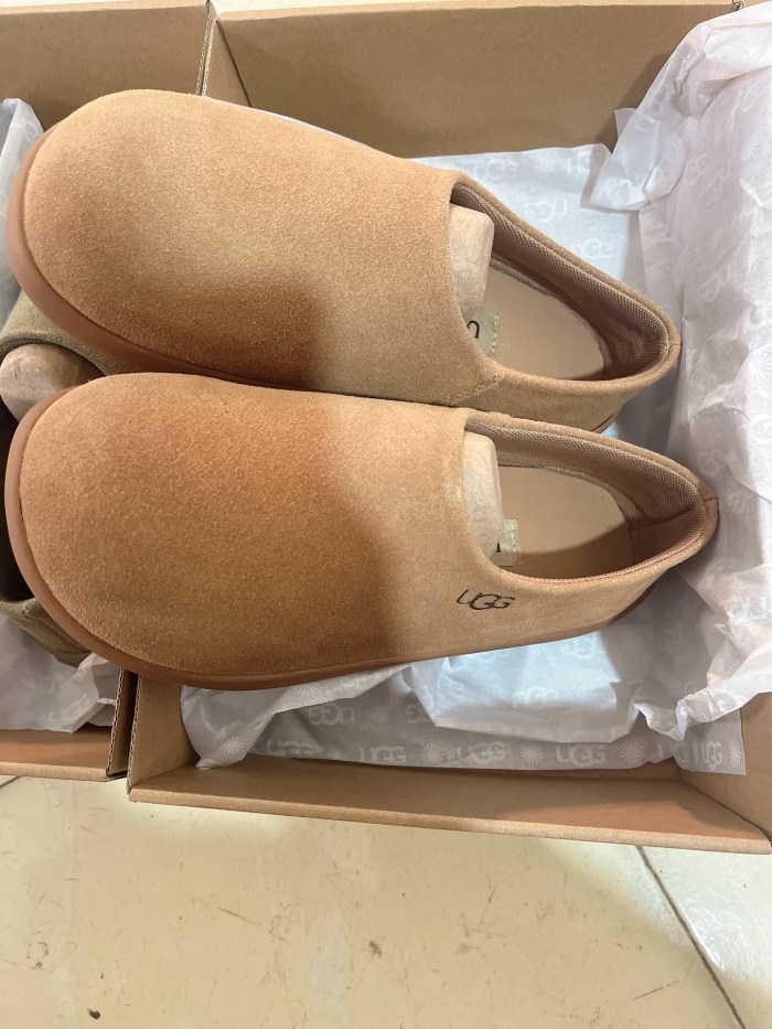 Women flat shoes,  with box, size 35-41, SS50-231