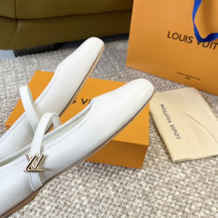 Women flat shoes,  size 34-42, SS50-218