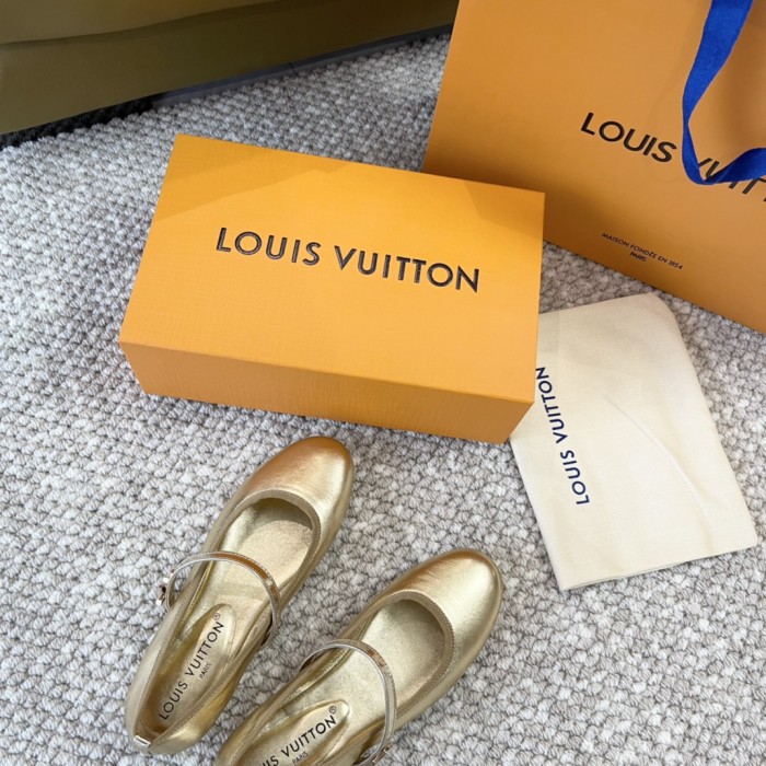 Women flat shoes,  size 34-42, SS50-219