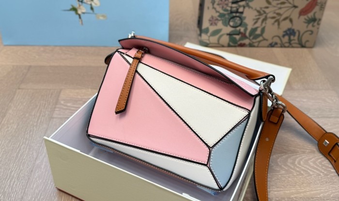 Split leather bag ,4A , size 24*15cm,no box,  B88-195-204