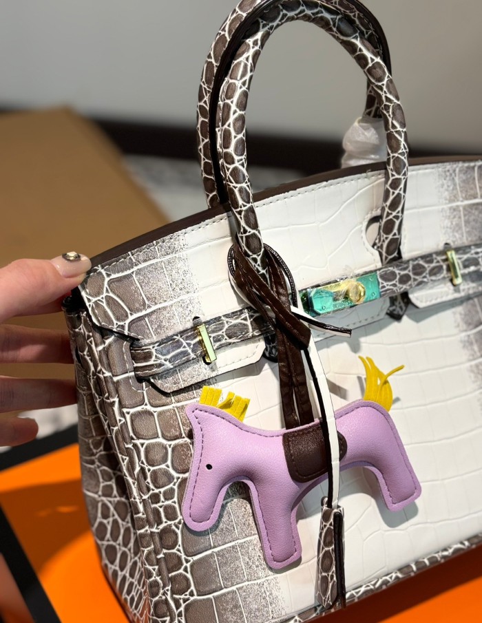 Split leather bag ,4A , size 26*24cm,no box,  B88-184