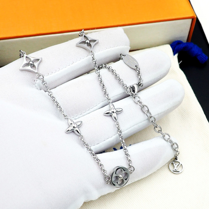Necklace jewelry ,with box,  J25-127-130
