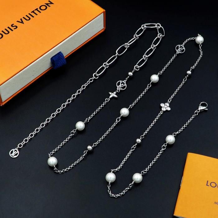 Necklace jewelry ,with box,  J25-123-124