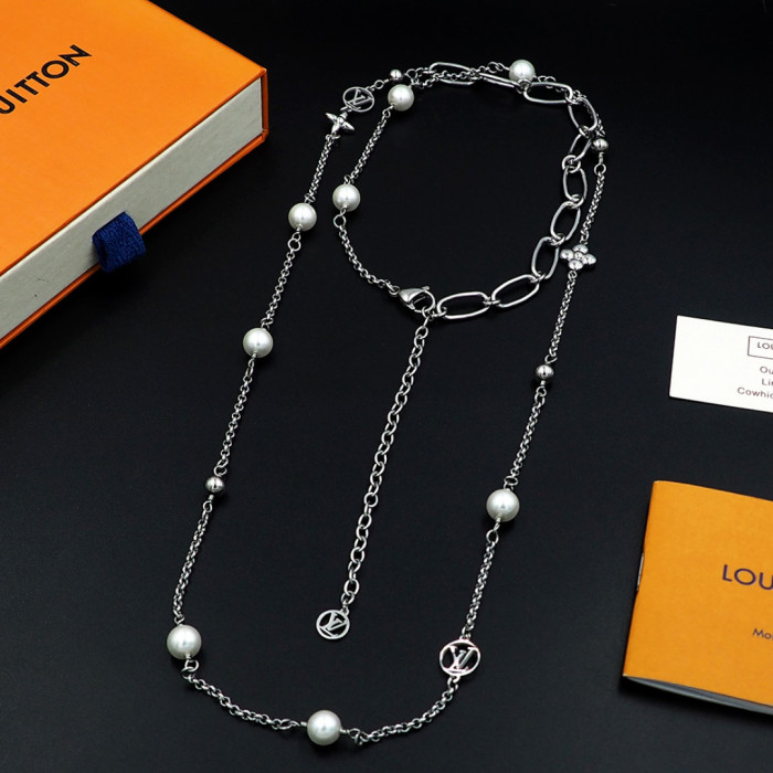 Necklace jewelry ,with box,  J25-123-124