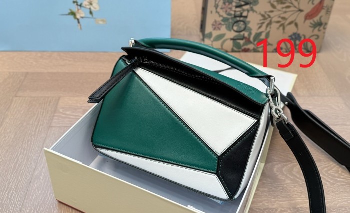 Split leather bag ,4A , size 24*15cm,no box,  B88-195-204