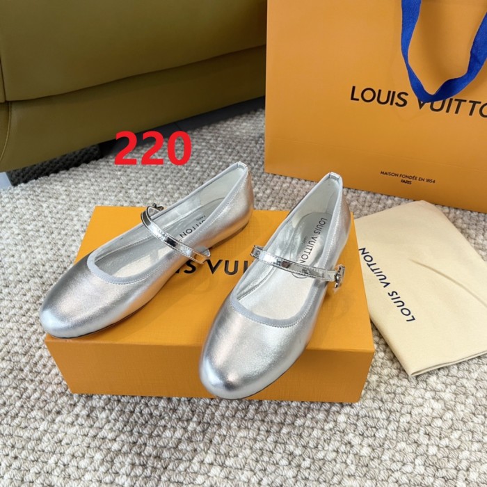 Women flat shoes,  size 34-42, SS50-220