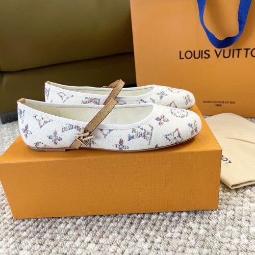 Women flat shoes,  size 34-42, SS50-221