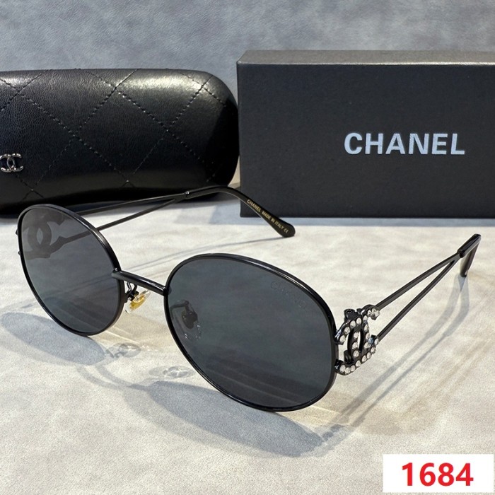 Blue light blocking sunglasses with the box and case ,G25-1681-1686