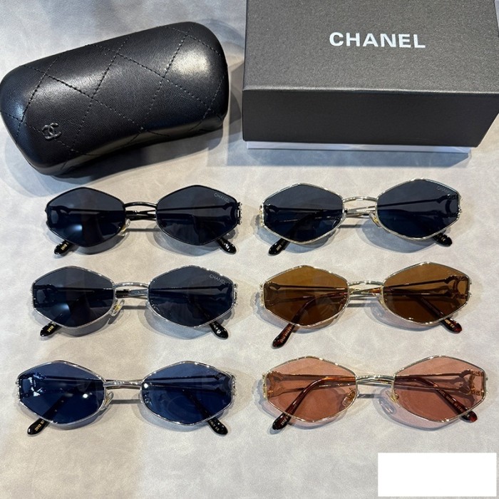 Blue light blocking sunglasses with the box and case ,G25-1687-1692