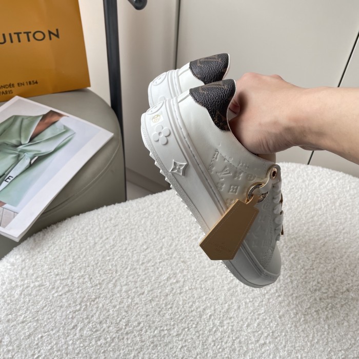 Women flat shoes,size 35-42, SS60-3120