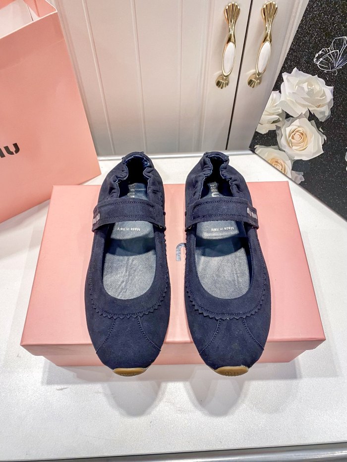 Women flat shoes,size 35-40, SS60-3041-3043