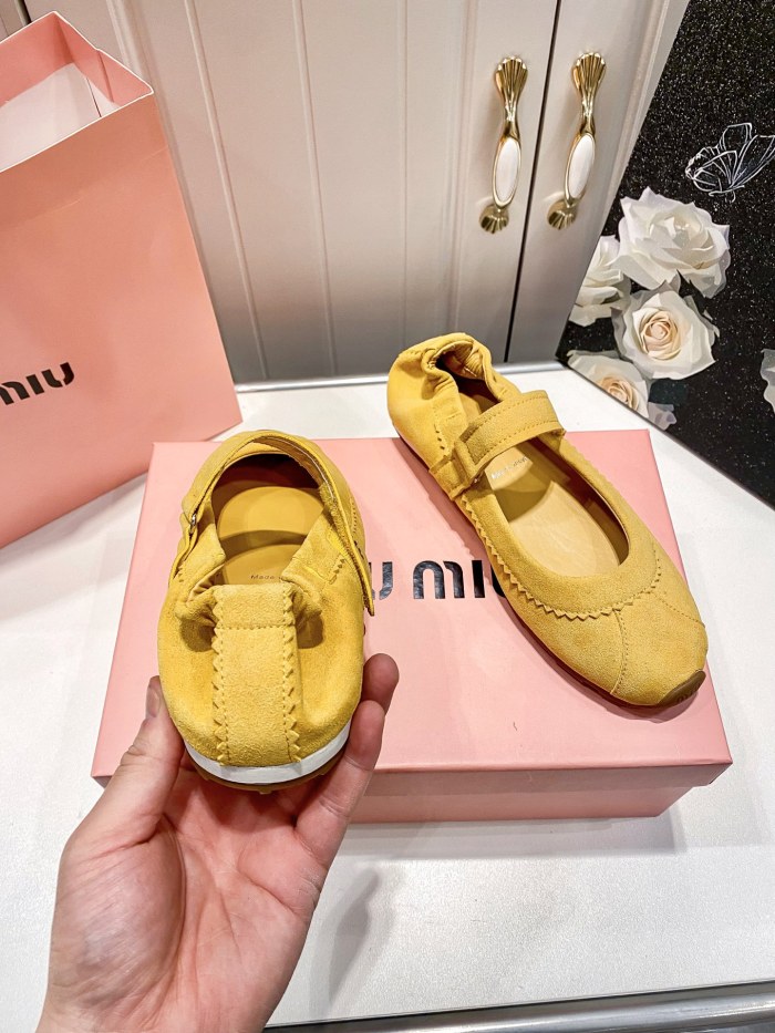 Women flat shoes,size 35-40, SS60-3041-3043