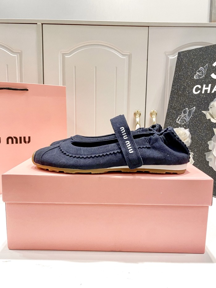 Women flat shoes,size 35-40, SS60-3041-3043