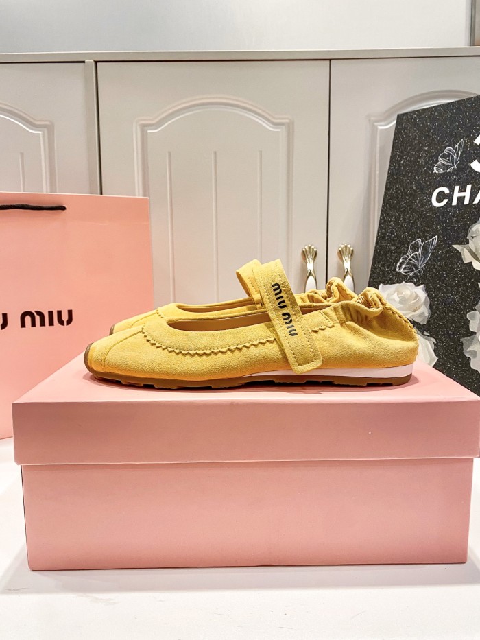 Women flat shoes,size 35-40, SS60-3041-3043