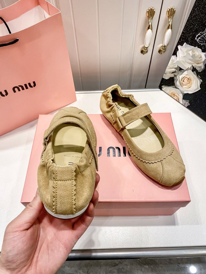 Women flat shoes,size 35-40, SS60-3041-3043