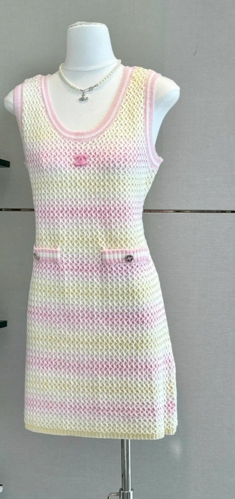 Striped knitted embroidered  dress for women，CL50-17