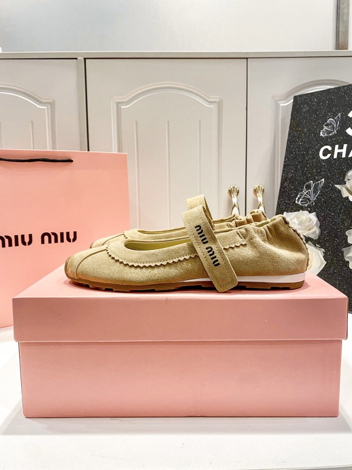 Women flat shoes,size 35-40, SS60-3041-3043