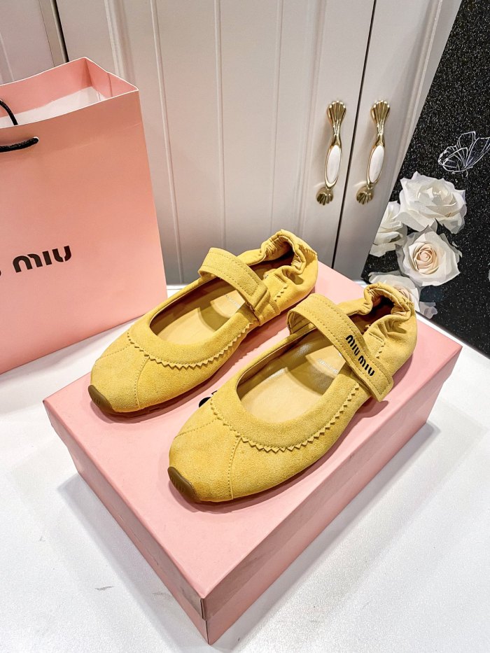 Women flat shoes,size 35-40, SS60-3041-3043