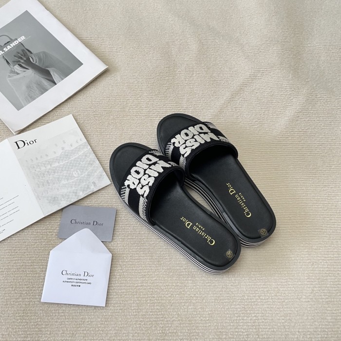 Women flat slippers shoes,size 35-42, SS60-3170