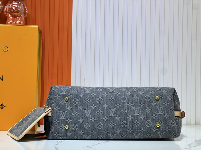 Split leather canvas bag ,4A ,size 39x30x15cm,no box,  B80-95