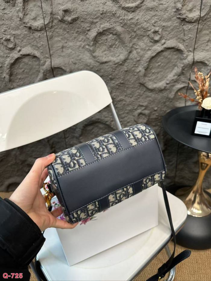 Split leather canvas bag ,4A ,no box,  B80-70-71