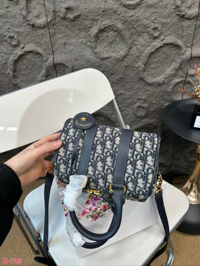 Split leather canvas bag ,4A ,no box,  B80-70-71
