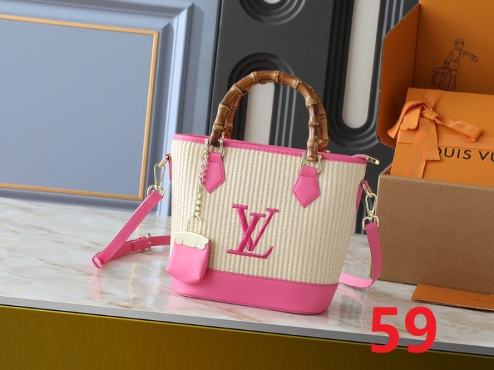 Split leather straw woven bag ,4A ,size 20x20.5x11cm,no box,  B80-56-63