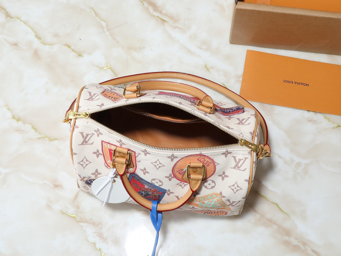 Split leather bag ,4A ,size 30x21x17cm,no box,  B80-86