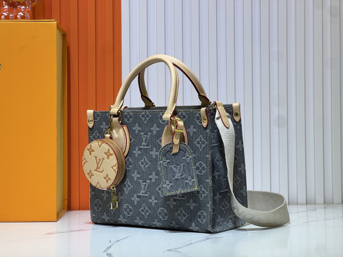 Split leather canvas bag ,4A ,size 25x19x11.5cm,no box,  B80-94