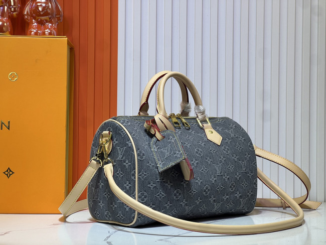 Split leather canvas bag ,4A ,size 30x21x17cm,no box, B80-96