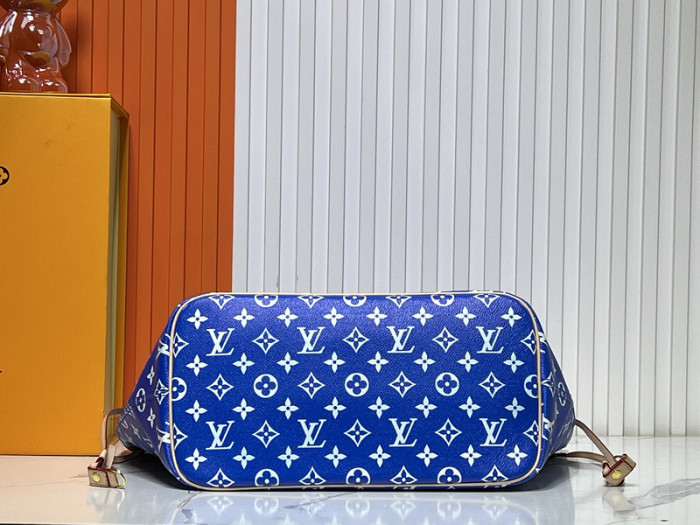 Split leather bag ,4A ,size 32x29x17cm,no box,  B80-77-85