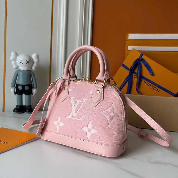 Split leather bag ,4A ,size 25x19x12cm,no box,  B80-100