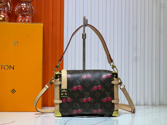 Split leather bag ,4A ,size 21x14x6cm,no box,  B80-108-110