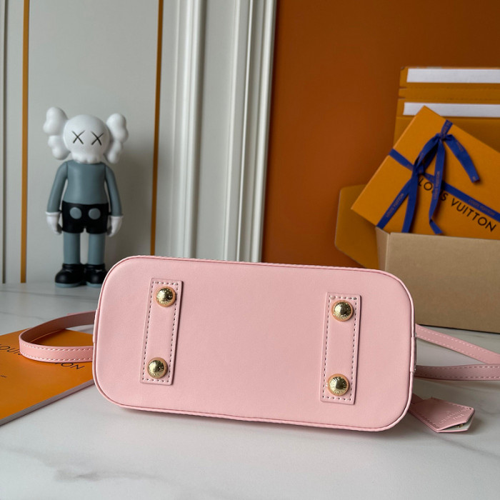 Split leather bag ,4A ,size 25x19x12cm,no box,  B80-100