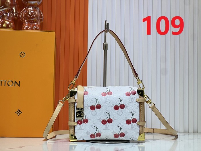 Split leather bag ,4A ,size 21x14x6cm,no box,  B80-108-110