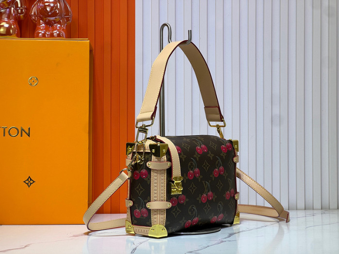 Split leather bag ,4A ,size 21x14x6cm,no box,  B80-108-110