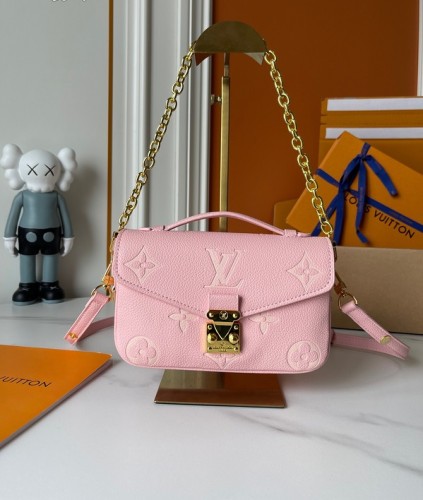 Split leather bag ,4A ,size 21.5x13.5x6cm,no box,  B80-99