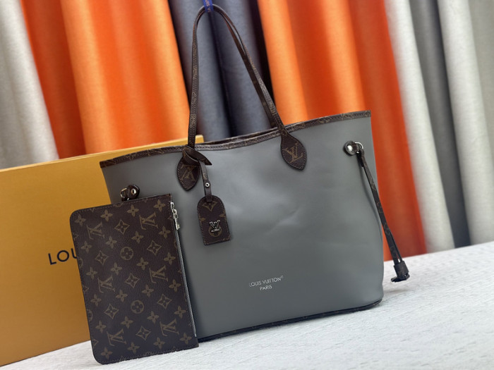 Split leather bag ,4A ,size 31x28x14cm,no box,  B80-111-112