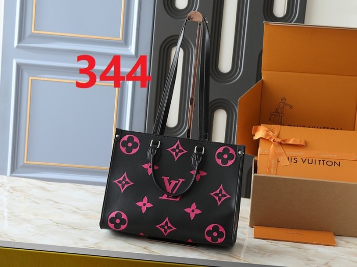 Split leather bag ,4A ,size 34x26x13cm,no box,  B75-344