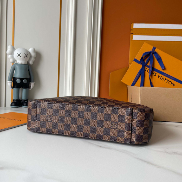 Split leather bag ,4A ,size 32.5x22x9cm/41x33x10cm,no box,  B75-298-305