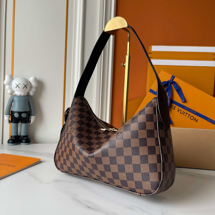 Split leather bag ,4A ,size 32.5x22x9cm/41x33x10cm,no box,  B75-298-305