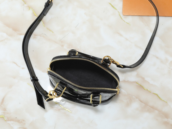 Split leather bag ,4A ,size 18x12x8cm/25x19x11cm,no box,  B75-329-338