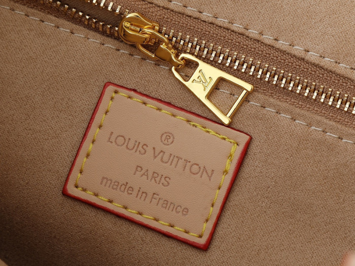 Split leather bag ,4A ,size 25x19x11.5cm/34x26x13cm,no box,  B75-306-309