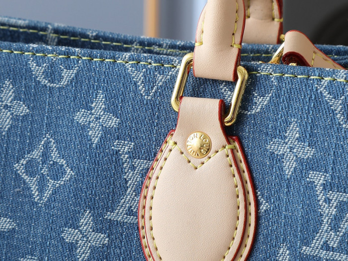 Split leather denim bag ,4A ,size 25x19x11.5cm,no box,  B75-292