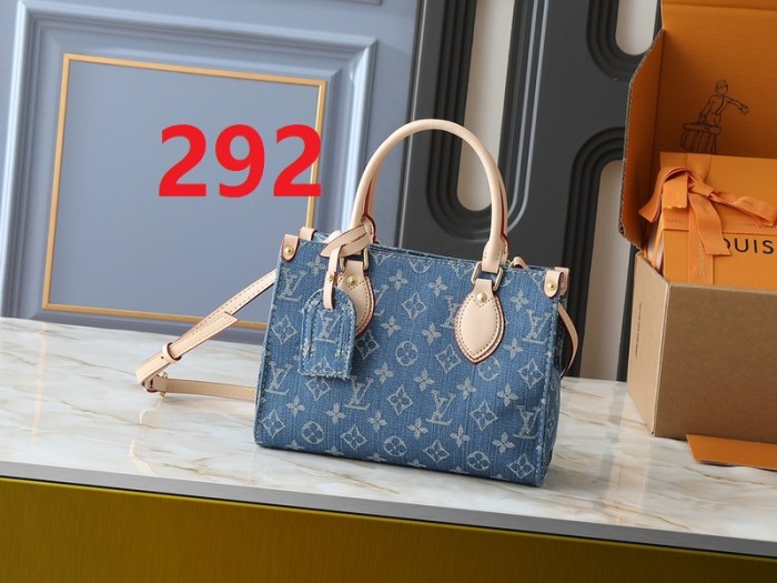 Split leather denim bag ,4A ,size 25x19x11.5cm,no box,  B75-292