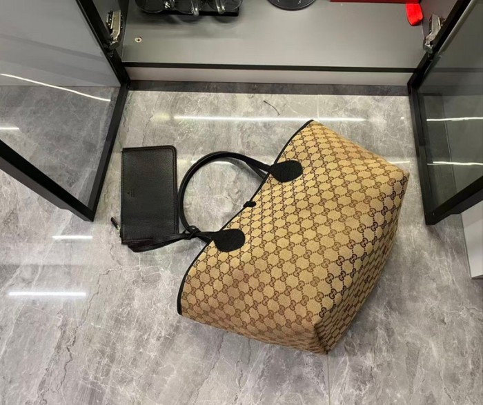 Split leather bag ,4A ,size 30x27x23cm,no box,  B88-206-211