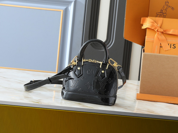Split leather bag ,4A ,size 18x12x8cm/25x19x11cm,no box,  B75-329-338
