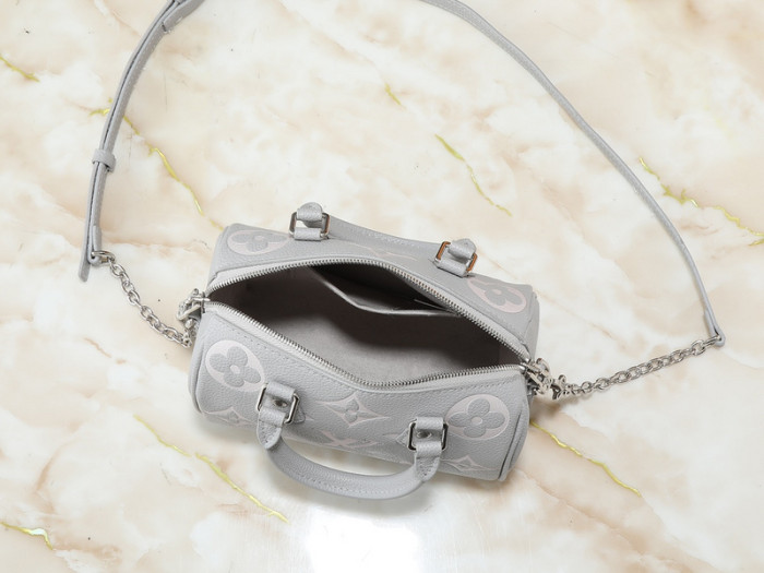 Split leather bag ,4A ,size 20.5x13.5x12cm,no box,  B75-326-327