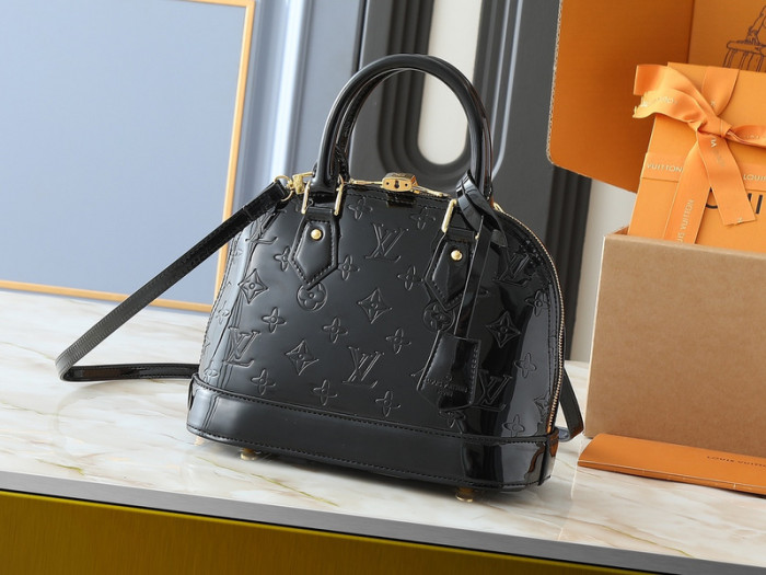 Split leather bag ,4A ,size 18x12x8cm/25x19x11cm,no box,  B75-329-338